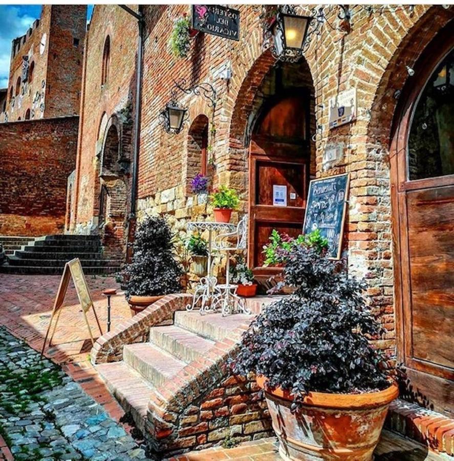 Osteria Del Vicario Certaldo Exterior foto